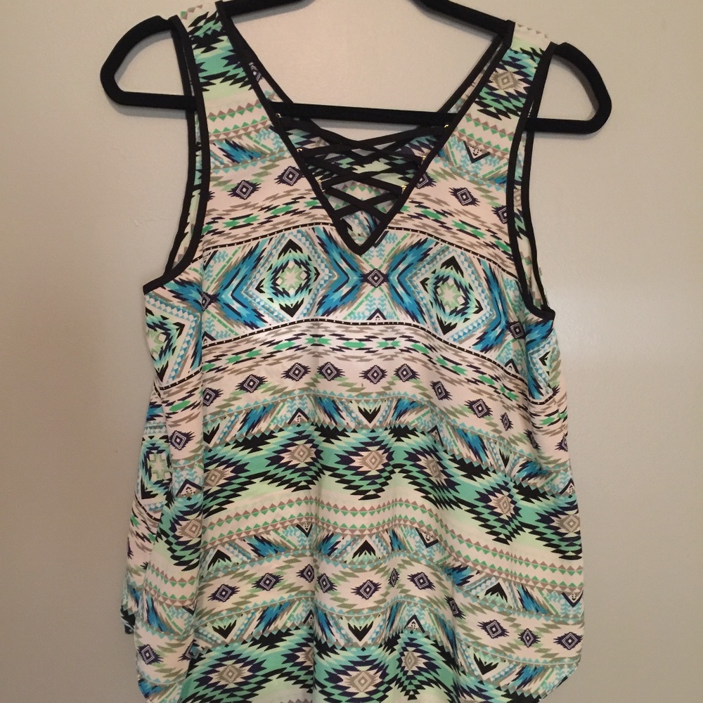 IZ Byer Southwest Design Green and blue top